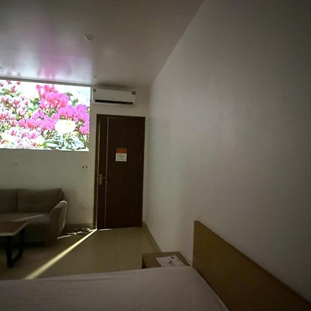 Era Apartment Tran Thai Tong Ханой Экстерьер фото